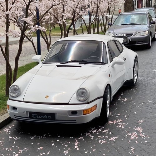 Porsche 911 turbo bianco - (964),