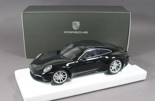 Porsche 911 992 carrera - 992,